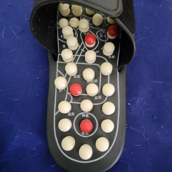 Shoes - Acupressure Massage Reflexology Slippers - Black and Red